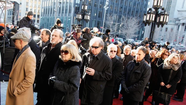 Ceremonia pogrzebowa męża Celine Dion, Rene Angelilego