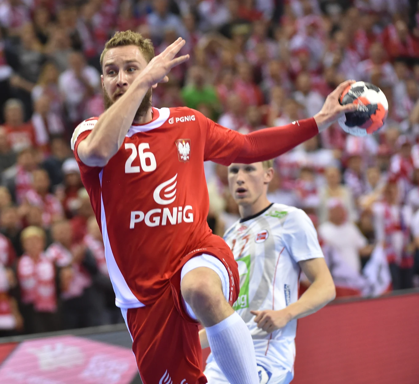 "Biało-czerwoni" (czerwone stroje) doznali pierwszej porażki na ME