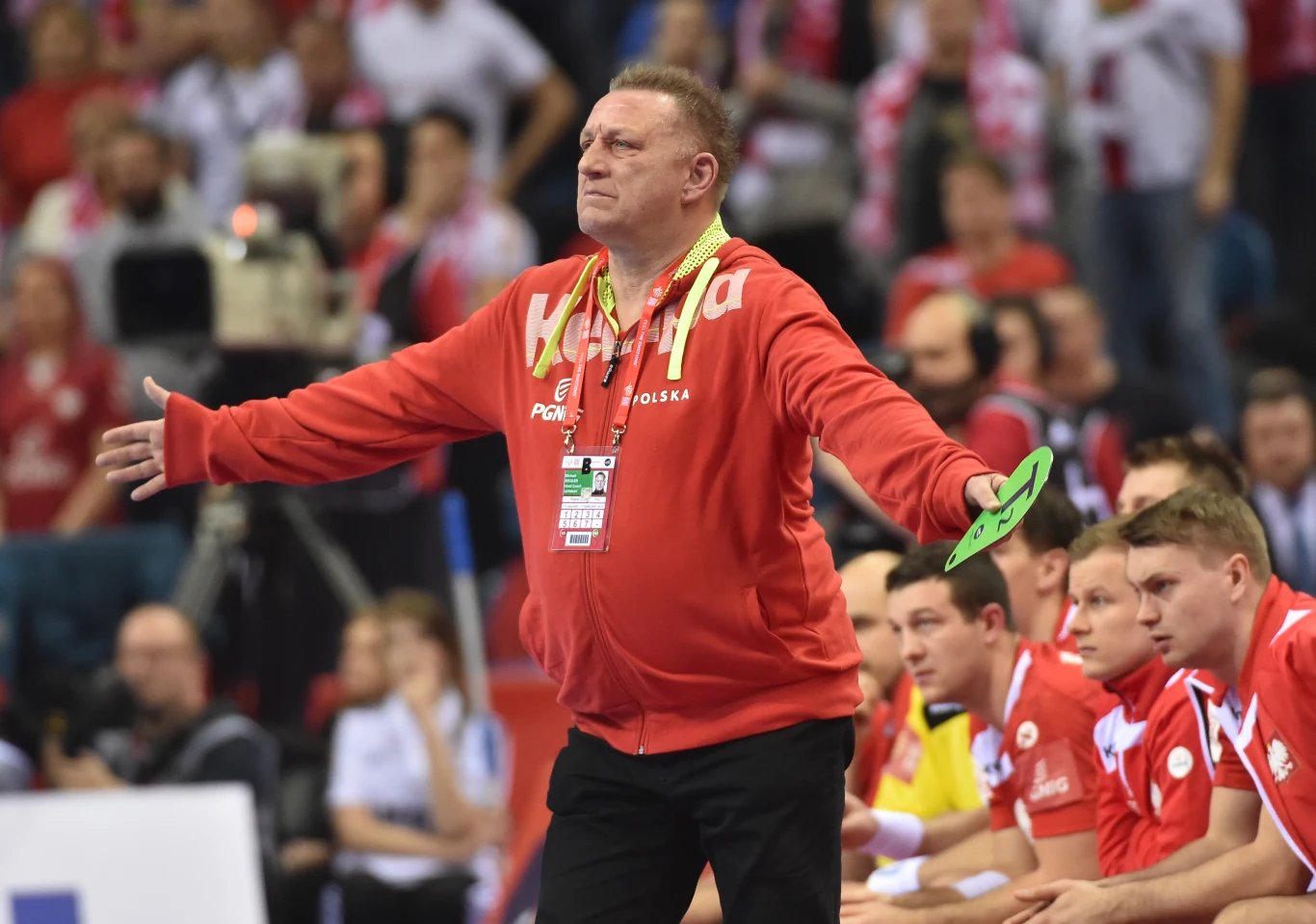 "Biało-czerwoni" (czerwone stroje) doznali pierwszej porażki na ME