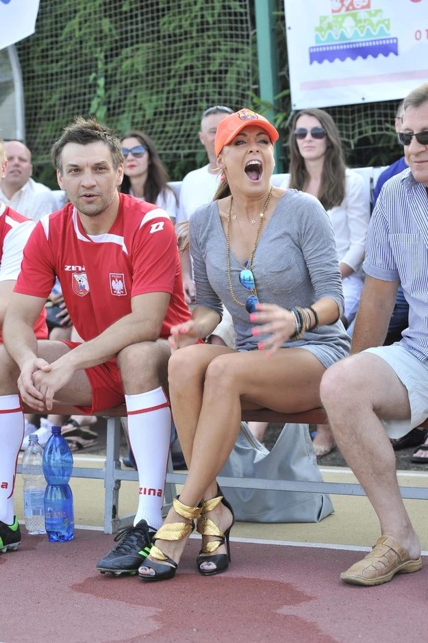 Nauczy innych jak być damą?