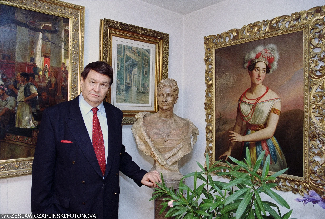 Bogusław Kaczyński w swoim mieszkaniu Bogusław Kaczyński w swoim mieszkaniu