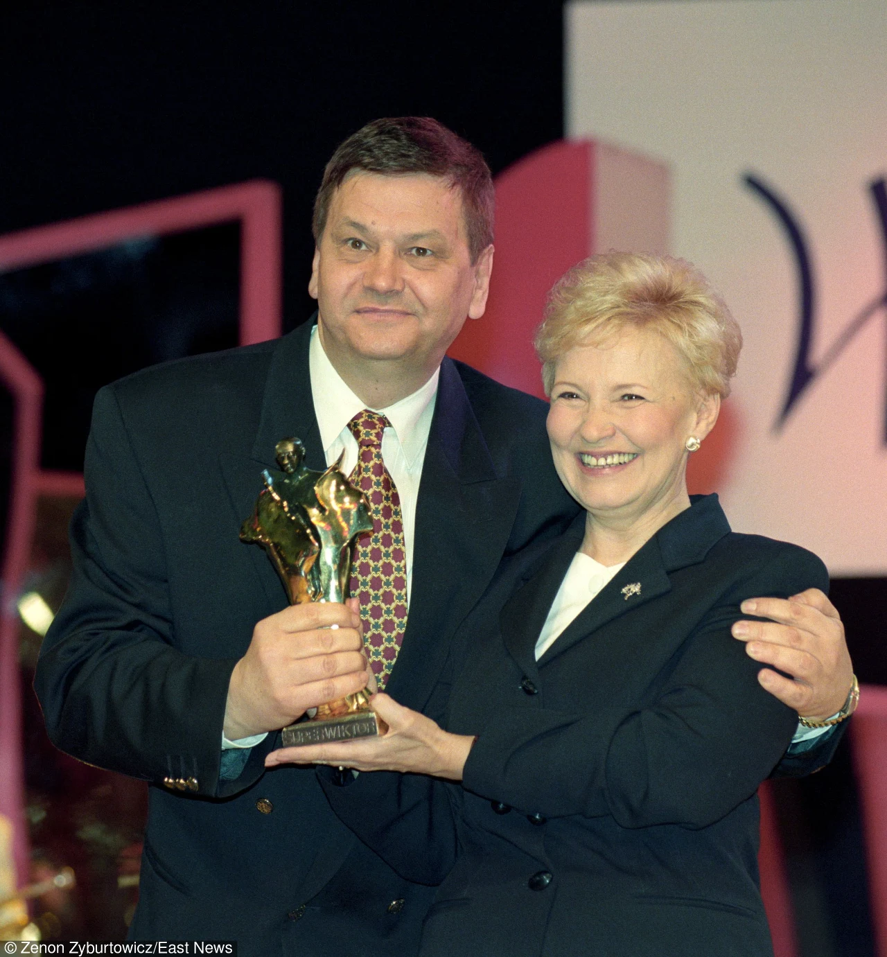 W 1985 roku Edyta Wojtczak otrzymała Wiktora - nową nagrodę Akademii Telewizyjnej honorującą wybitne osobowości małego ekranu. Innym z pierwszych laureatów był również Bogusław Kaczyński.