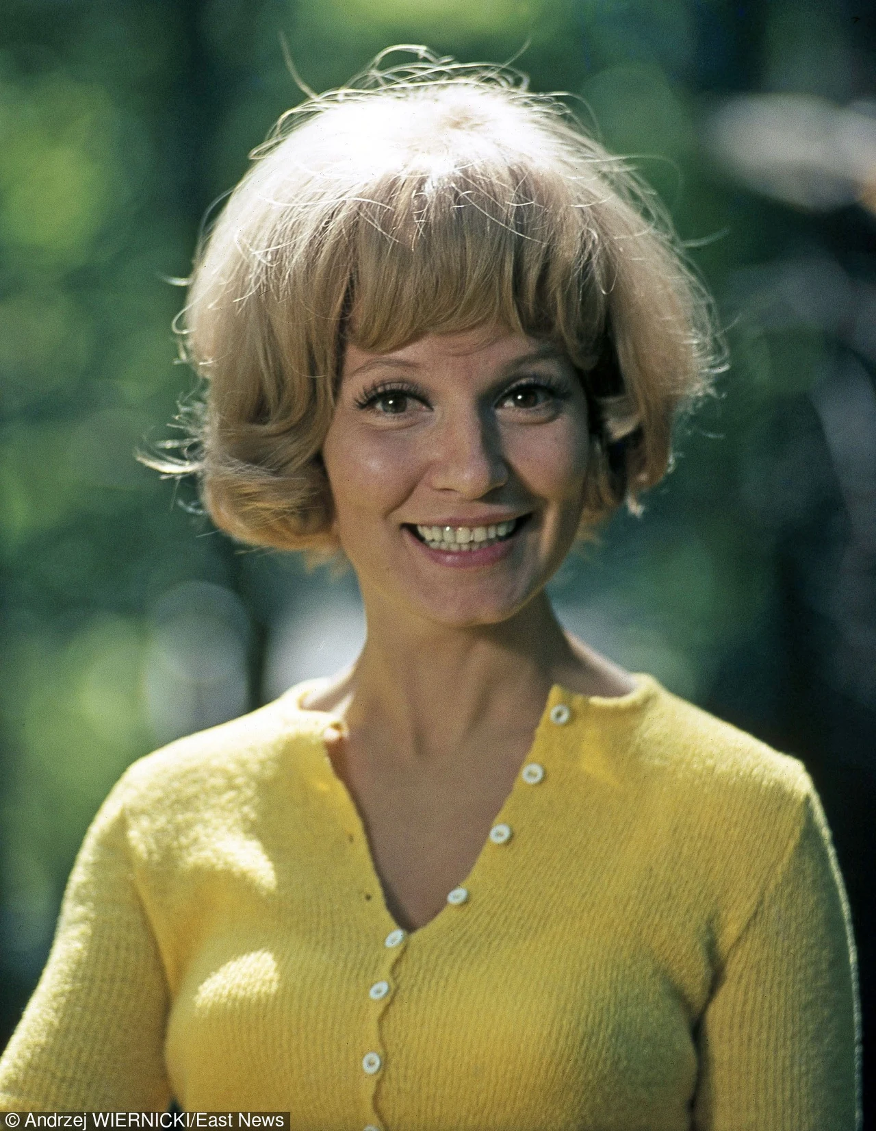 Jej start w 1957 r. w telewizji publicznej nie był przypadkowy. Pani Edyta była bowiem laureatką konkursu magazynu "Przekrój" o nazwie "Piękne dziewczyny na ekrany". Wdziękiem i profesjonalizmem (choć miała wtedy tylko 21 lat!) od razu zaskarbiła sobie serca telewidzów.

"Zawsze sympatyczna, miła, delikatna i bardzo ciepła" - tak wspominał ją z tamtych czasów reżyser Jerzy Gruza.