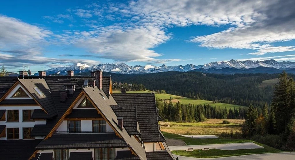 Ferie w góralskim stylu – najpiękniejsze miejscowości w Tatrach
