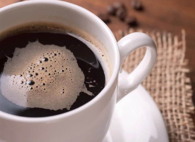 Nie bój się czarnej kawy! Mocno podkręca metabolizm i dodaje energii!