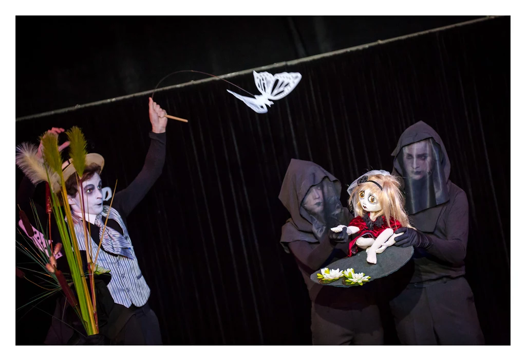 "Calineczka" teatru Montownia "Calineczka" teatru Montownia