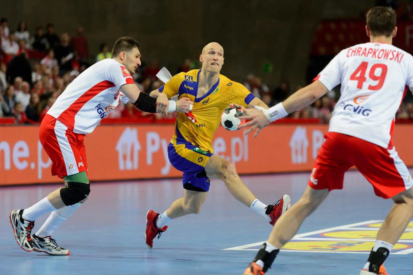 Polscy piłkarze ręczni pokonali we Wrocławiu 26-24 Szwecję i zajęli siódme miejsce w mistrzostwach Europy Polscy piłkarze ręczni pokonali we Wrocławiu 26-24 Szwecję i zajęli siódme miejsce w mistrzostwach Europy