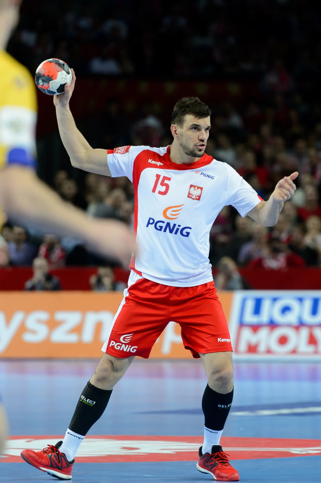 Polscy piłkarze ręczni pokonali we Wrocławiu 26-24 Szwecję i zajęli siódme miejsce w mistrzostwach Europy Polscy piłkarze ręczni pokonali we Wrocławiu 26-24 Szwecję i zajęli siódme miejsce w mistrzostwach Europy