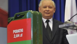 Jarosław Kaczyński pochylał się na problemi kierowców, gdy był w opozycji. Dziś zapomina, że kierowcy też mają dzieci