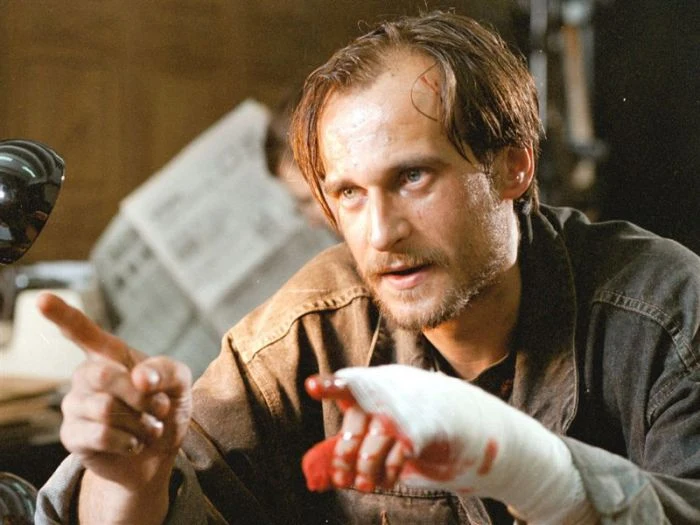 W poniedziałek, 8 lutego, mija dokładnie 20 lat od premiery filmu "Girl Guide".

Nakręcona w rekordowo krótkim czasie osiemnastu dni za rekordowo małe pieniądze, bezpretensjonalna komedia Juliusza Machulskiego odniosła wielki sukces. Na Festiwalu Filmów Fabularnych w Gdyni zdobyła Złote Lwy, nagrodę publiczności i nagrodę Fundacji Kultury za debiut dla Pawła Kukiza