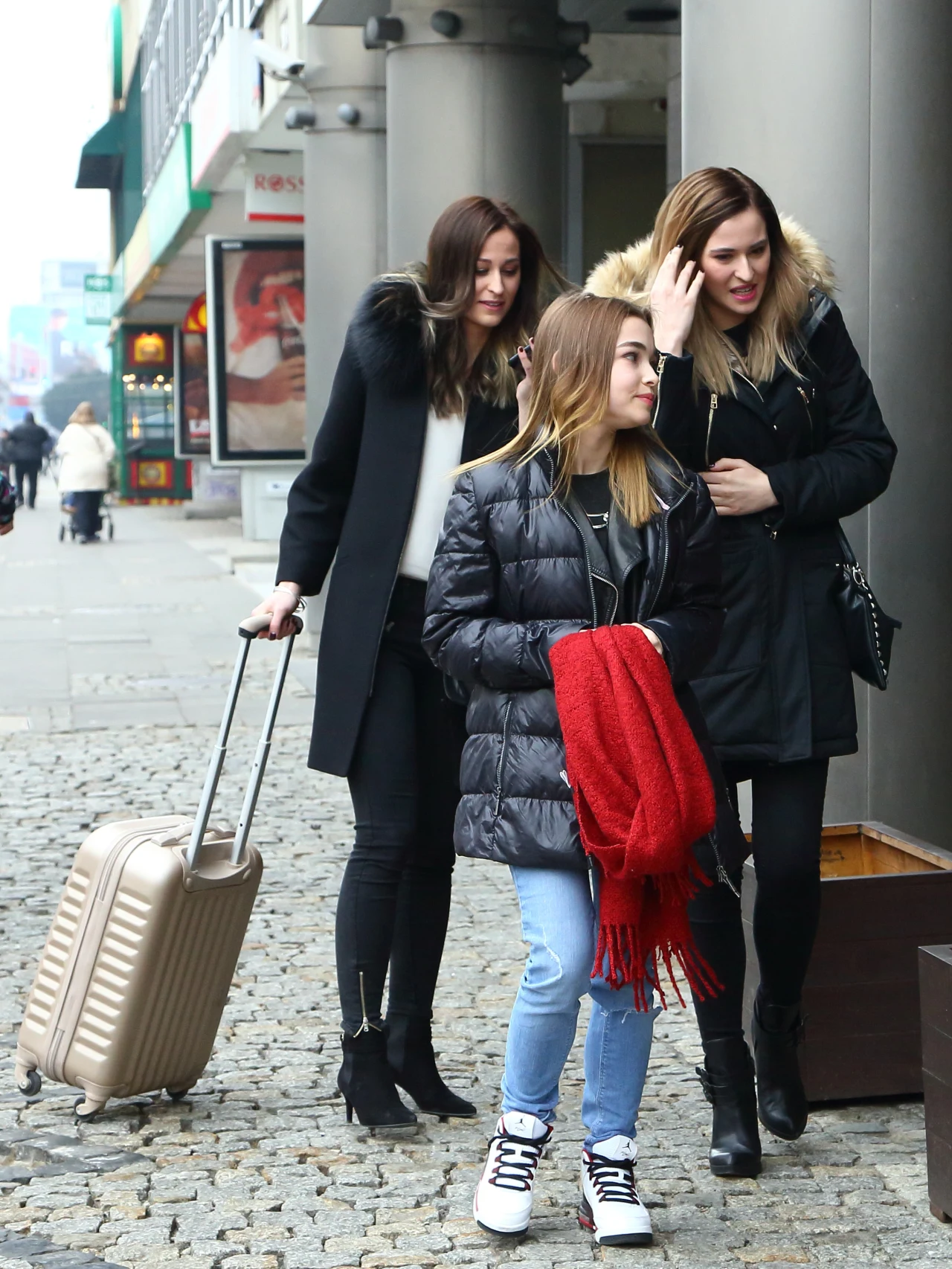 Julia, Pola i Hanna Kukiz Julia, Pola i Hanna Kukiz