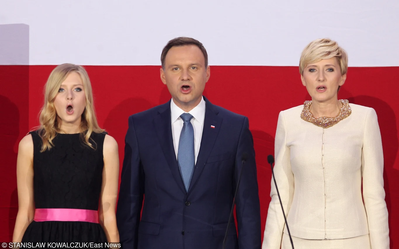Andrzej Duda z córką Kingą i żoną Agatą