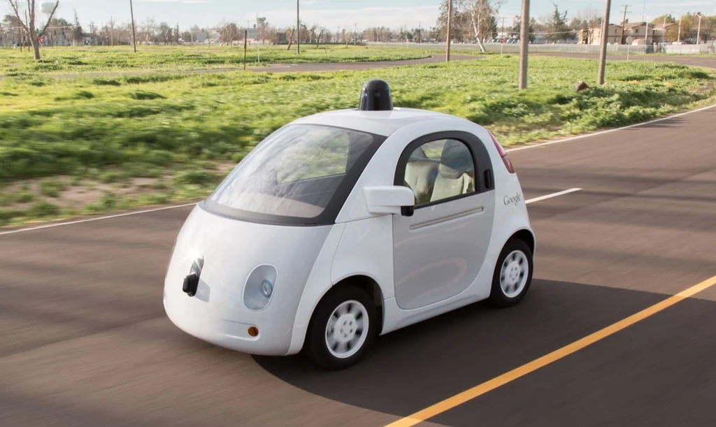 Jeżdżący prototyp samochodu autonomicznego autorstwa Google