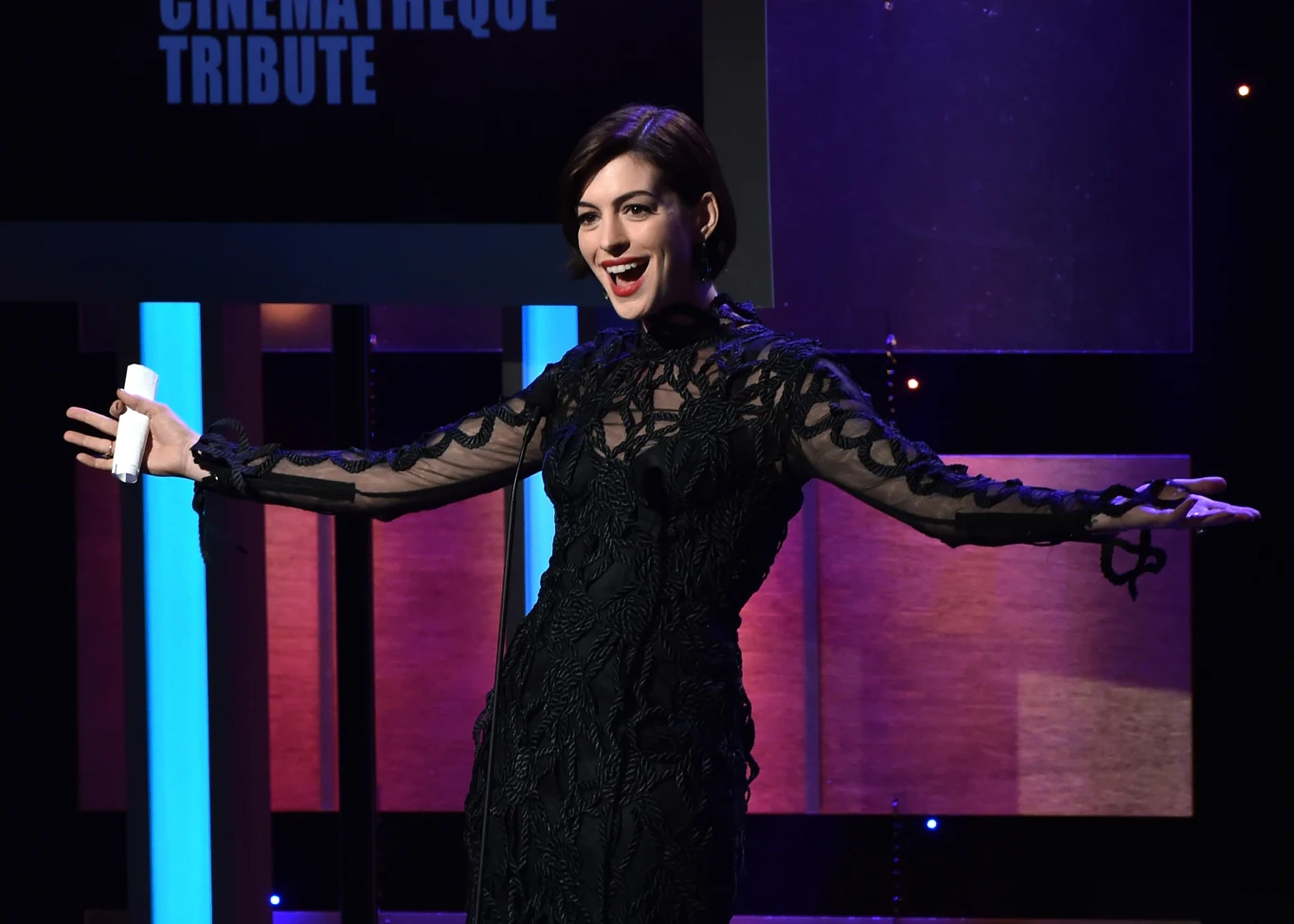 Anne Hathaway