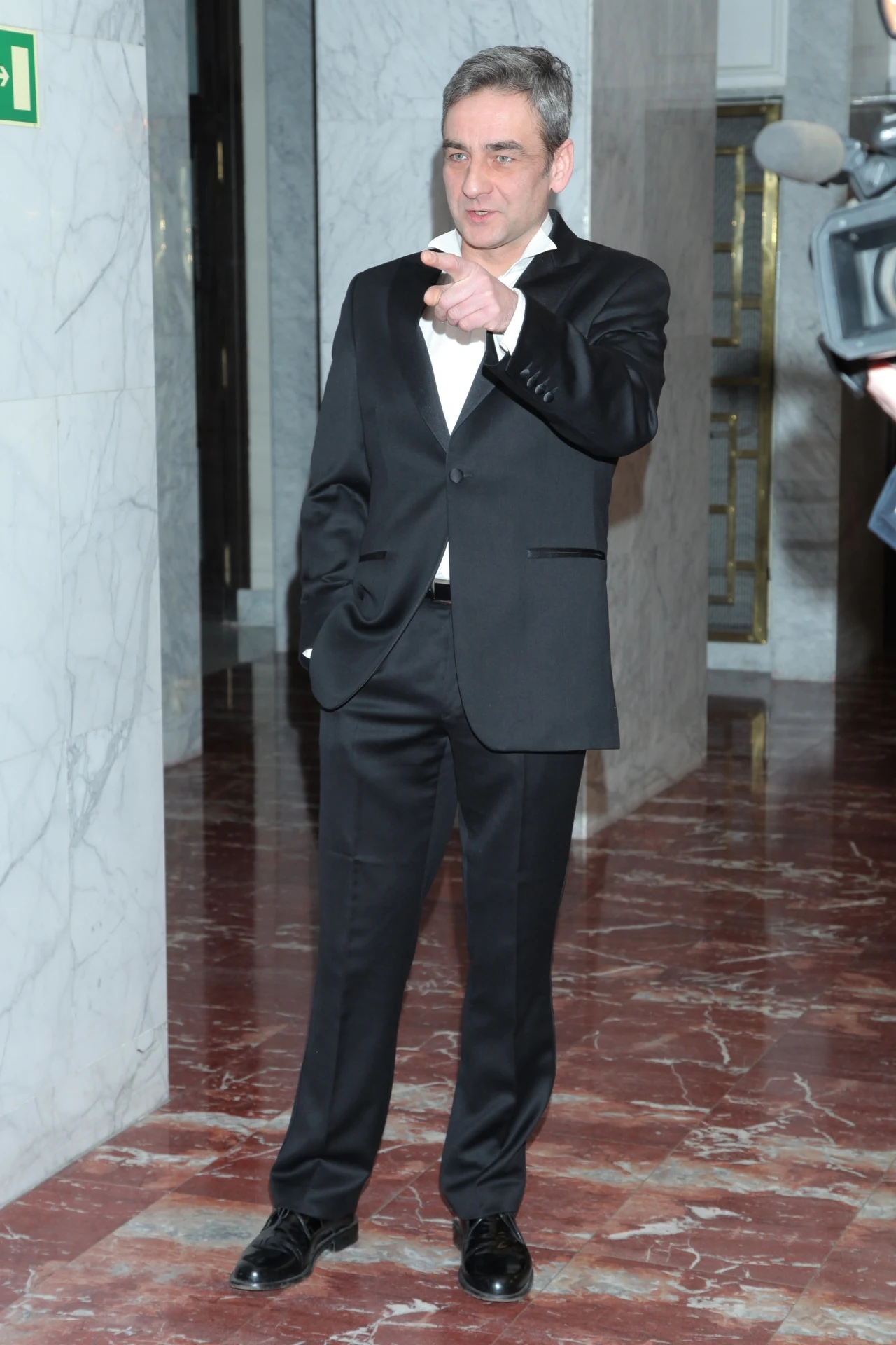 Robert Gonera Robert Gonera