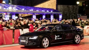 Audi A8 L W12. Bez kierowcy w centrum Berlina