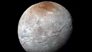 Charon miał potężny podpowierzchniowy ocean