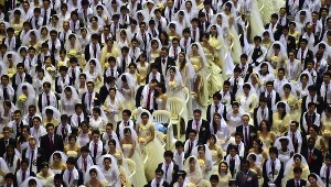 Korea Południowa: Zbiorowy ślub członków sekty Moona