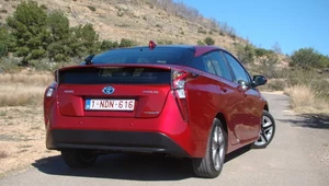 Toyota Prius IV wyceniona w Polsce