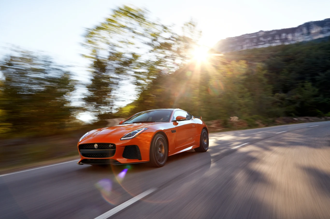 Jaguar F-Type SVR