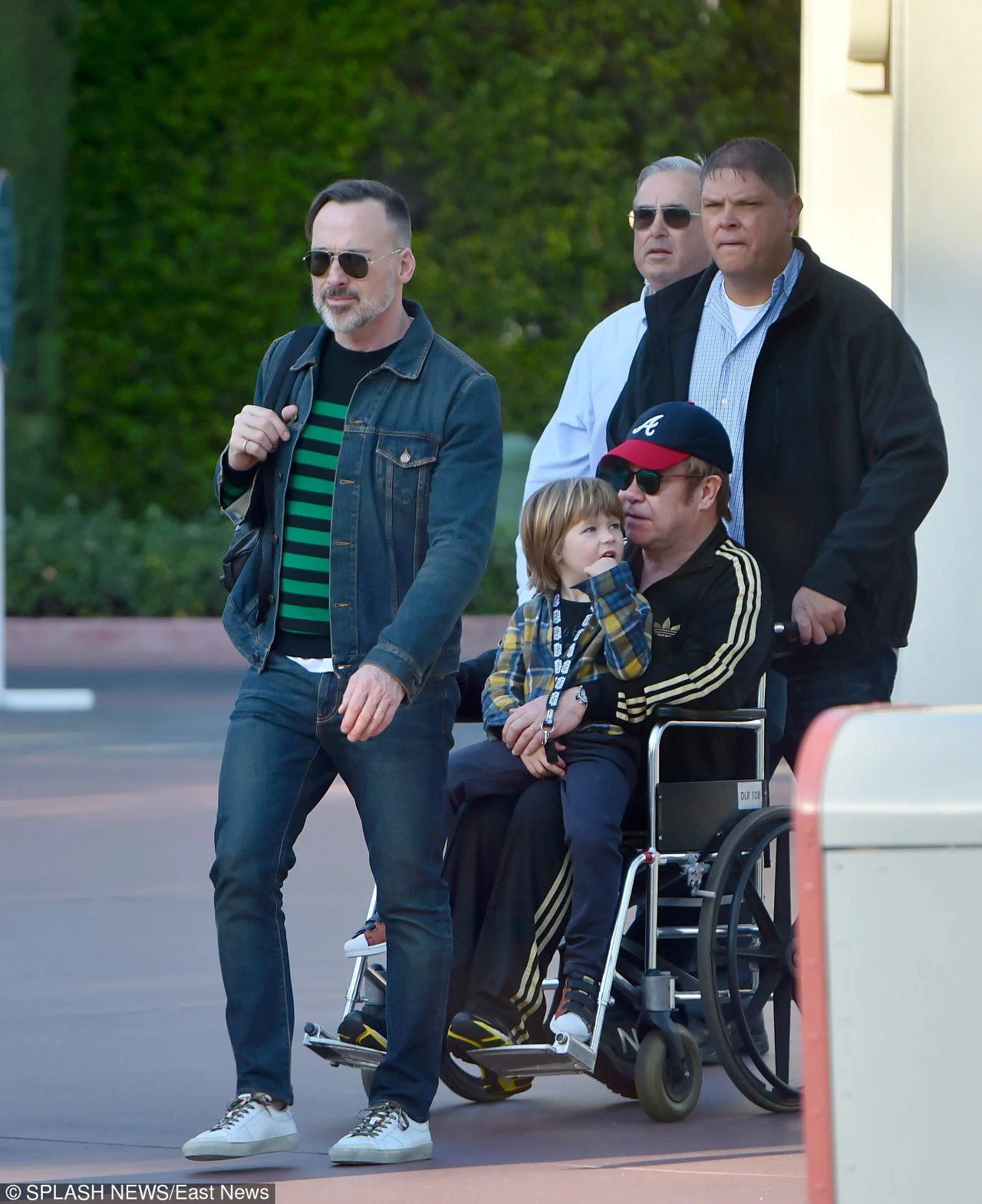 Elton John z mężem i synem Elton John z mężem i synem