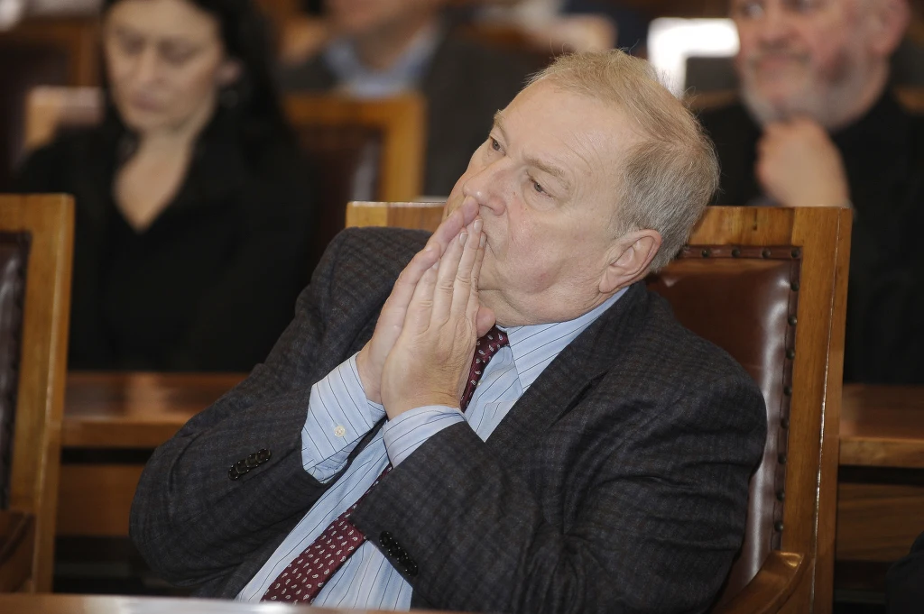 Jerzy Stuhr pojawił się niedawno na jubileuszu krakowskiego teatru STU Jerzy Stuhr pojawił się niedawno na jubileuszu krakowskiego teatru STU