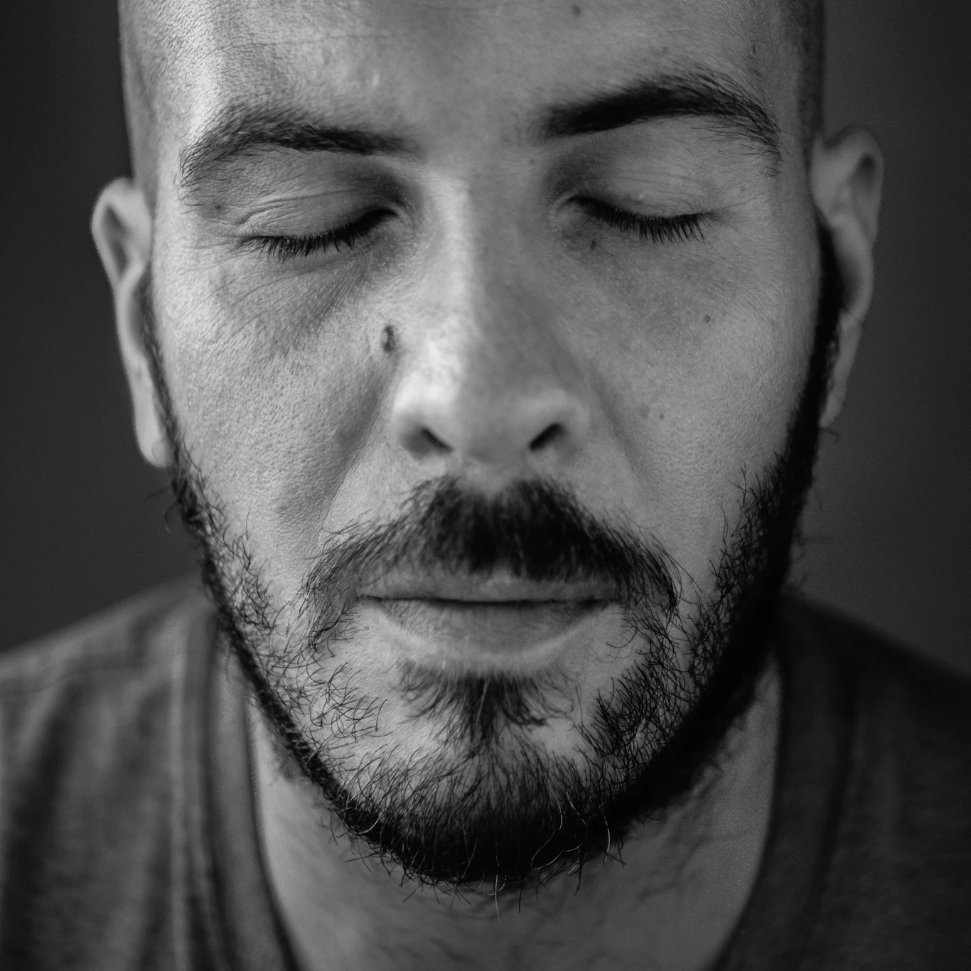 O.S.T.R. na okładce płyty "Życie po śmierci" O.S.T.R. na okładce płyty "Życie po śmierci"