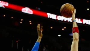 Marcin Gortat (z prawej) jest ostatnio w wyśmienitej formie.