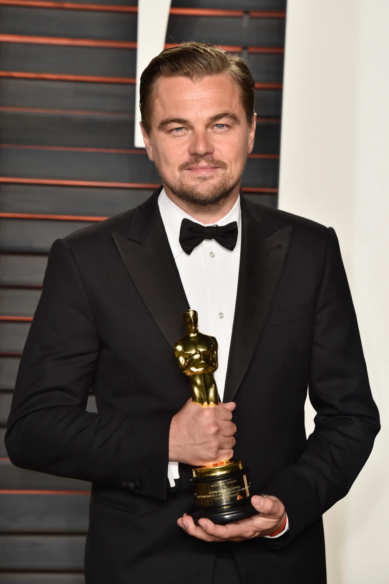 DiCaprio w końcu otrzymał Oscara! DiCaprio w końcu otrzymał Oscara!