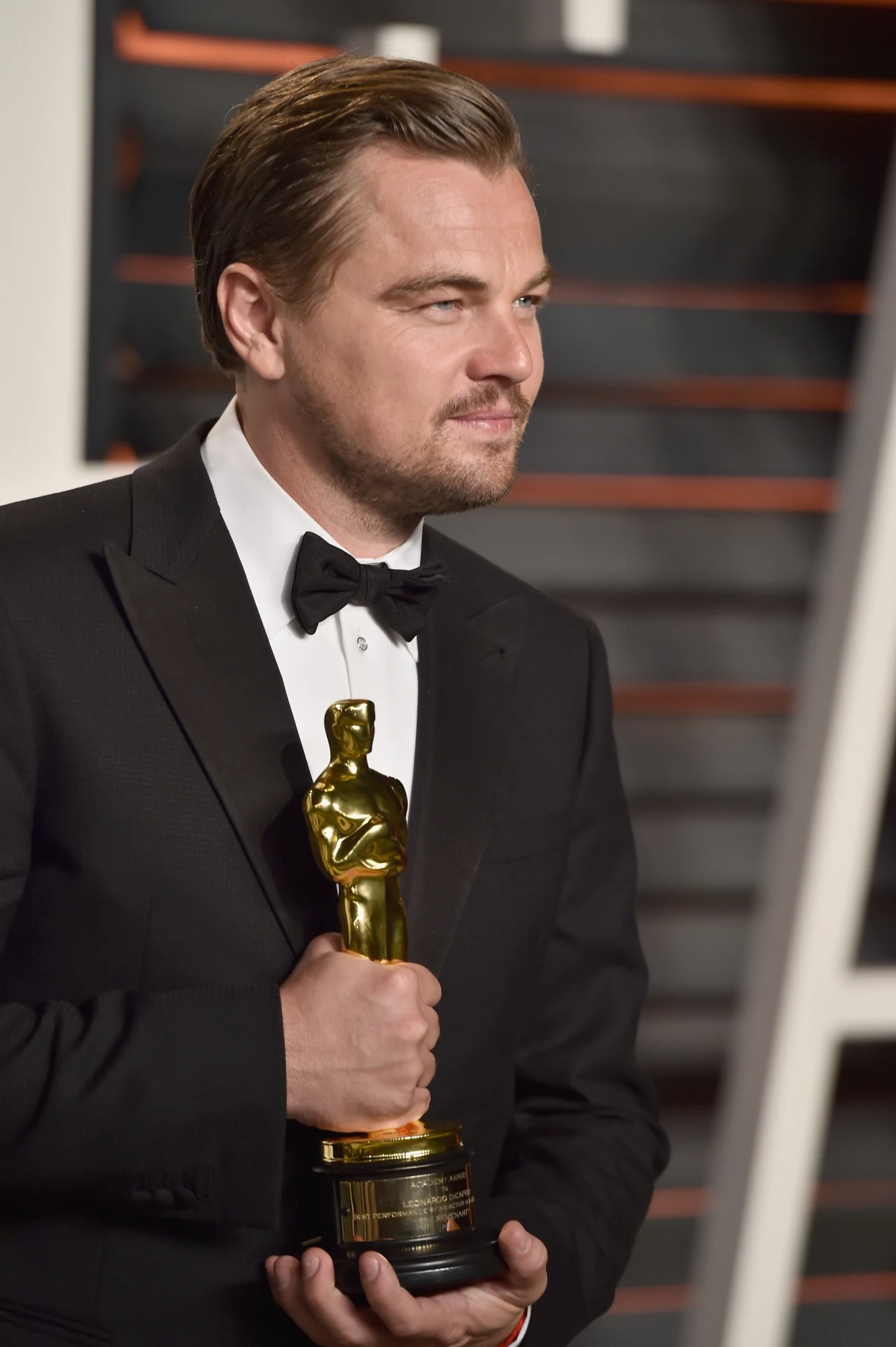 DiCaprio w końcu otrzymał Oscara! DiCaprio w końcu otrzymał Oscara!