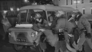 Władza znalazła bat także na dzienikarzy (zdjęcie ilustracyjne)