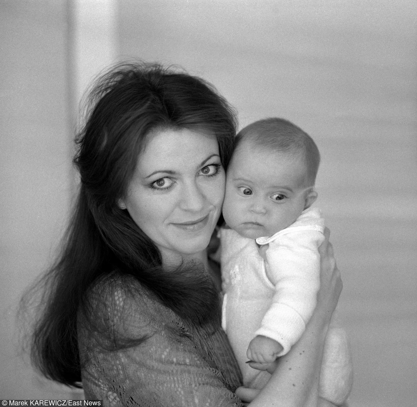 Natalia Kukulska przyszła na świat 3 marca 1976 roku jako córka piosenkarki Anny Jantar i kompozytora Jarosława Kukulskiego. Na zdjęciu z mamą Natalia Kukulska przyszła na świat 3 marca 1976 roku jako córka piosenkarki Anny Jantar i kompozytora Jarosława Kukulskiego. Na zdjęciu z mamą