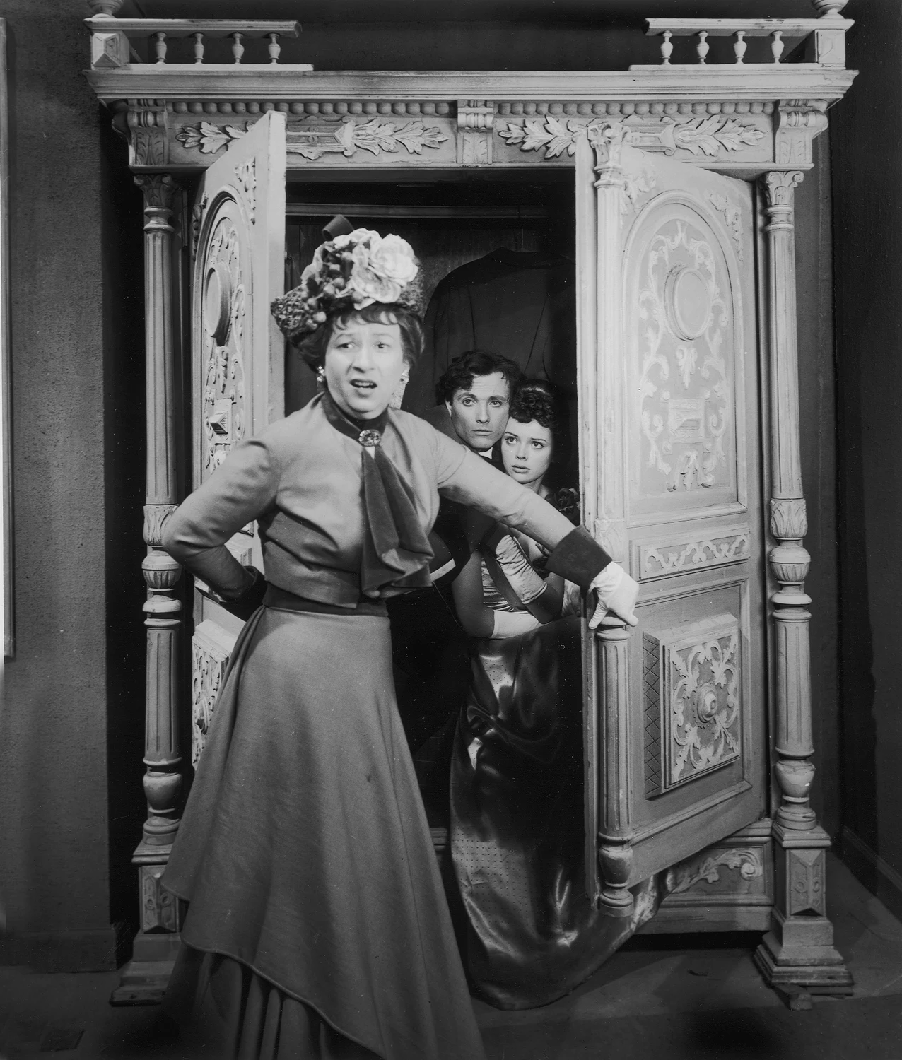 Irena Kwiatkowska w filmie "Żołnierz królowej Madagaskaru"