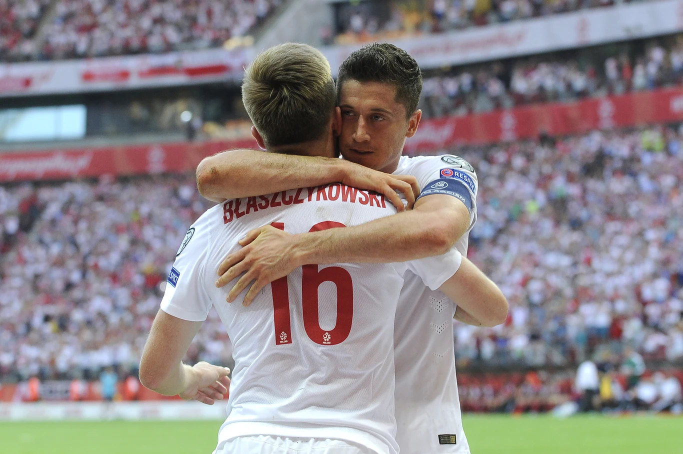 Robert przeżywa teraz ciężkie chwile Robert przeżywa teraz ciężkie chwile