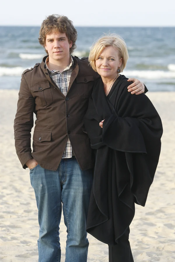 Maria Pakulnis z synem Janem