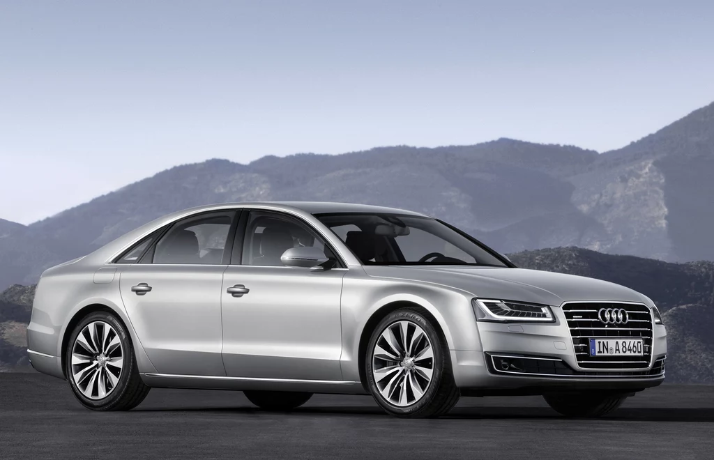 Audi A8L