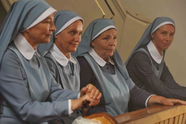 Kadr z serialu "Siostry" (2009)