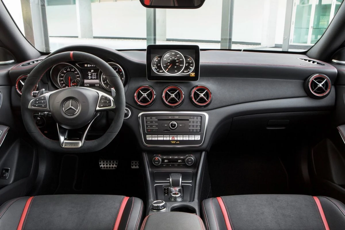 Mercedes CLA po liftingu Mercedes CLA po liftingu