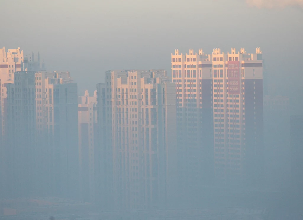 Smog w jednym z Chińskich miast Smog w jednym z Chińskich miast