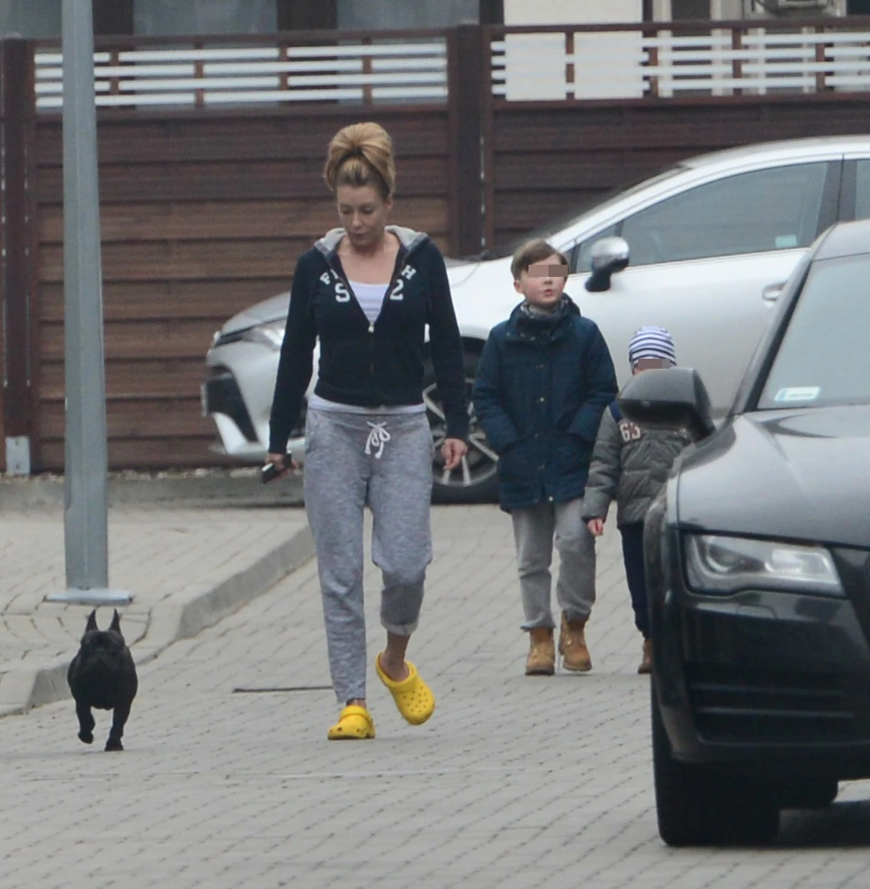 Małgorzata Rozenek na spacerze, marzec 2016 r. Małgorzata Rozenek na spacerze, marzec 2016 r.