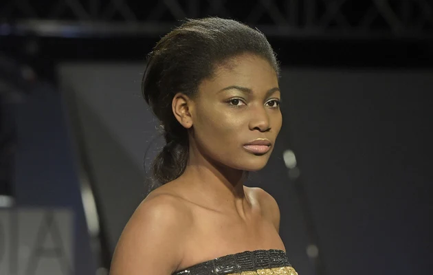 Osi Ugonoh przeżyła ciężkie chwile w dzieciństwie! Osi Ugonoh przeżyła ciężkie chwile w dzieciństwie!