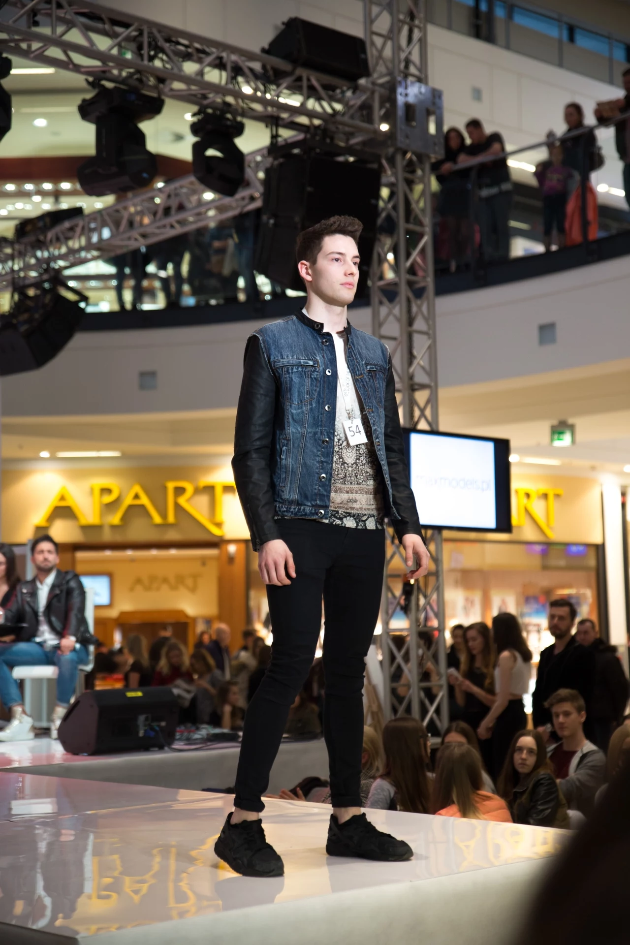 Casting The Look of The Year Casting The Look of The Year