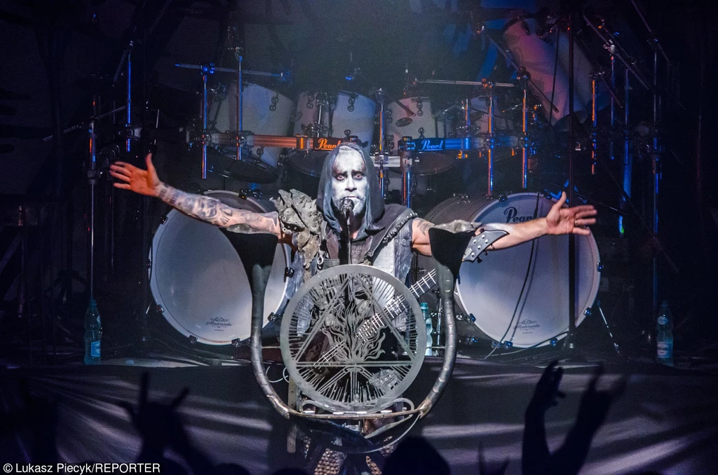 Nergal (Behemoth) w akcji Nergal (Behemoth) w akcji