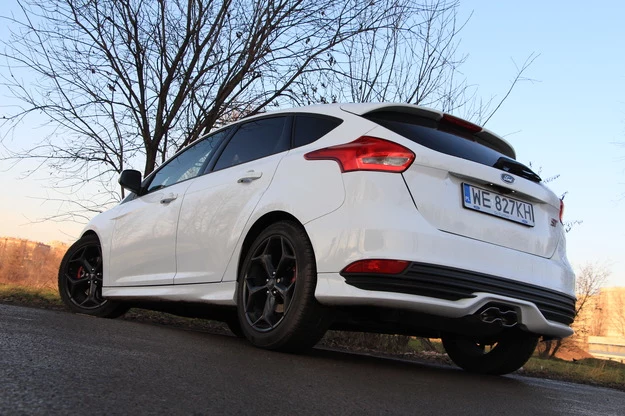 Ford Focus ST 2.0 TDCi 