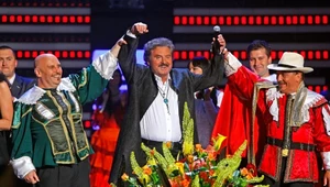 Krzysztof Krawczyk w otoczeniu Trubadurów