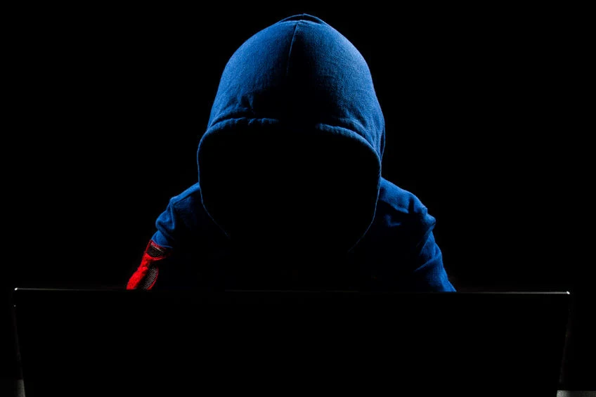 „Bezlitosne” rosyjskie cyberataki. Świat na skraju III wojny światowej „Bezlitosne” rosyjskie cyberataki. Świat na skraju III wojny światowej