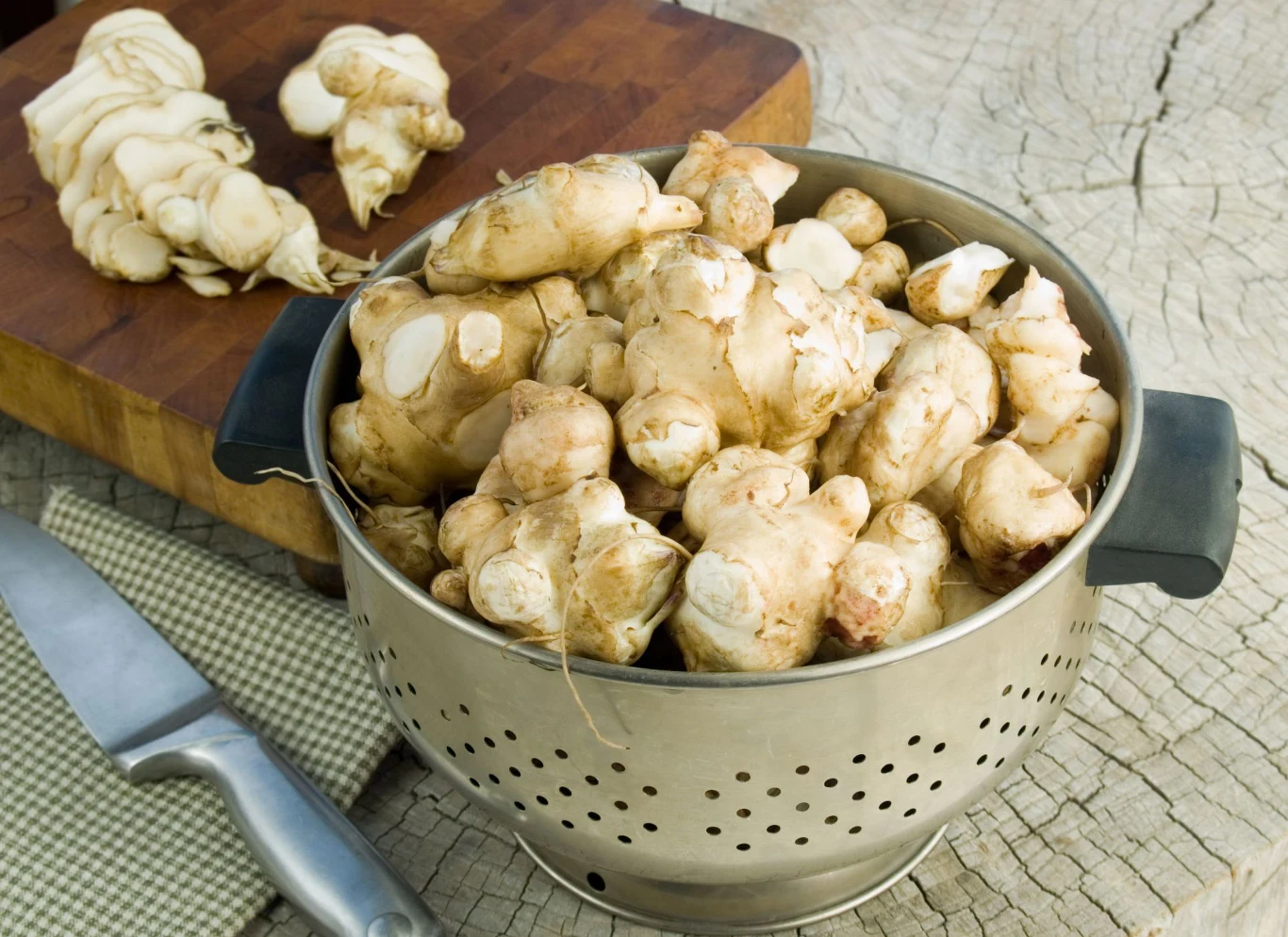 W przeciwieństwie do ziemniaków topinambur ma niski indeks glikemiczny.