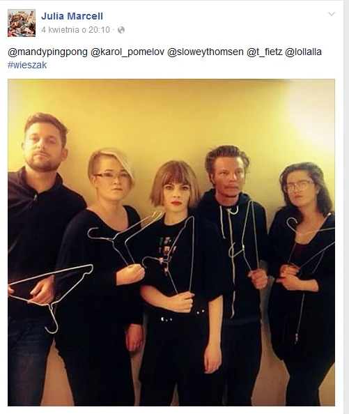 Julia Marcell na Facebooku
