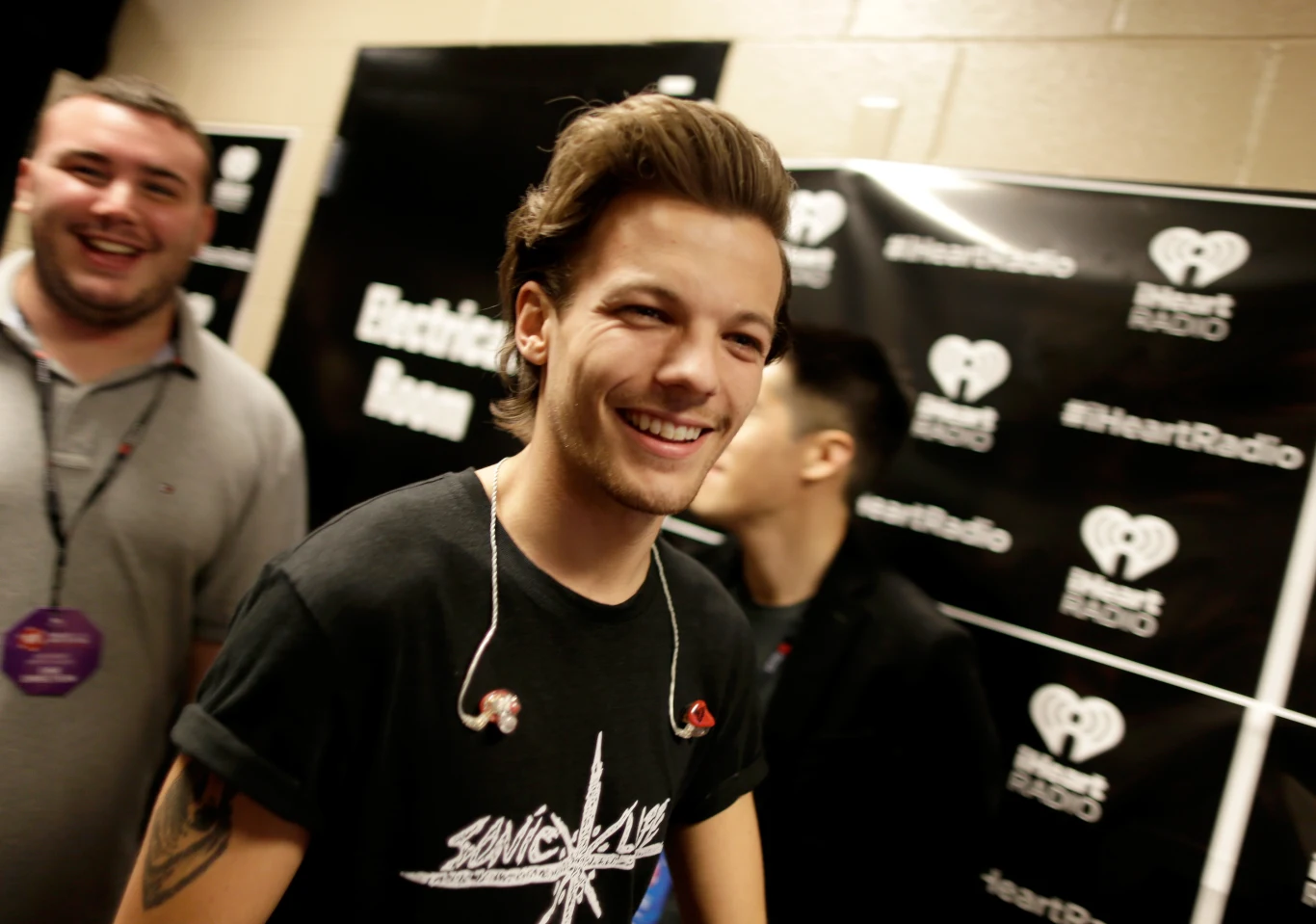 Louis Tomlinson nie ma dziecka, a jego związek i cała ciąża była kłamstwem? Louis Tomlinson nie ma dziecka, a jego związek i cała ciąża była kłamstwem?