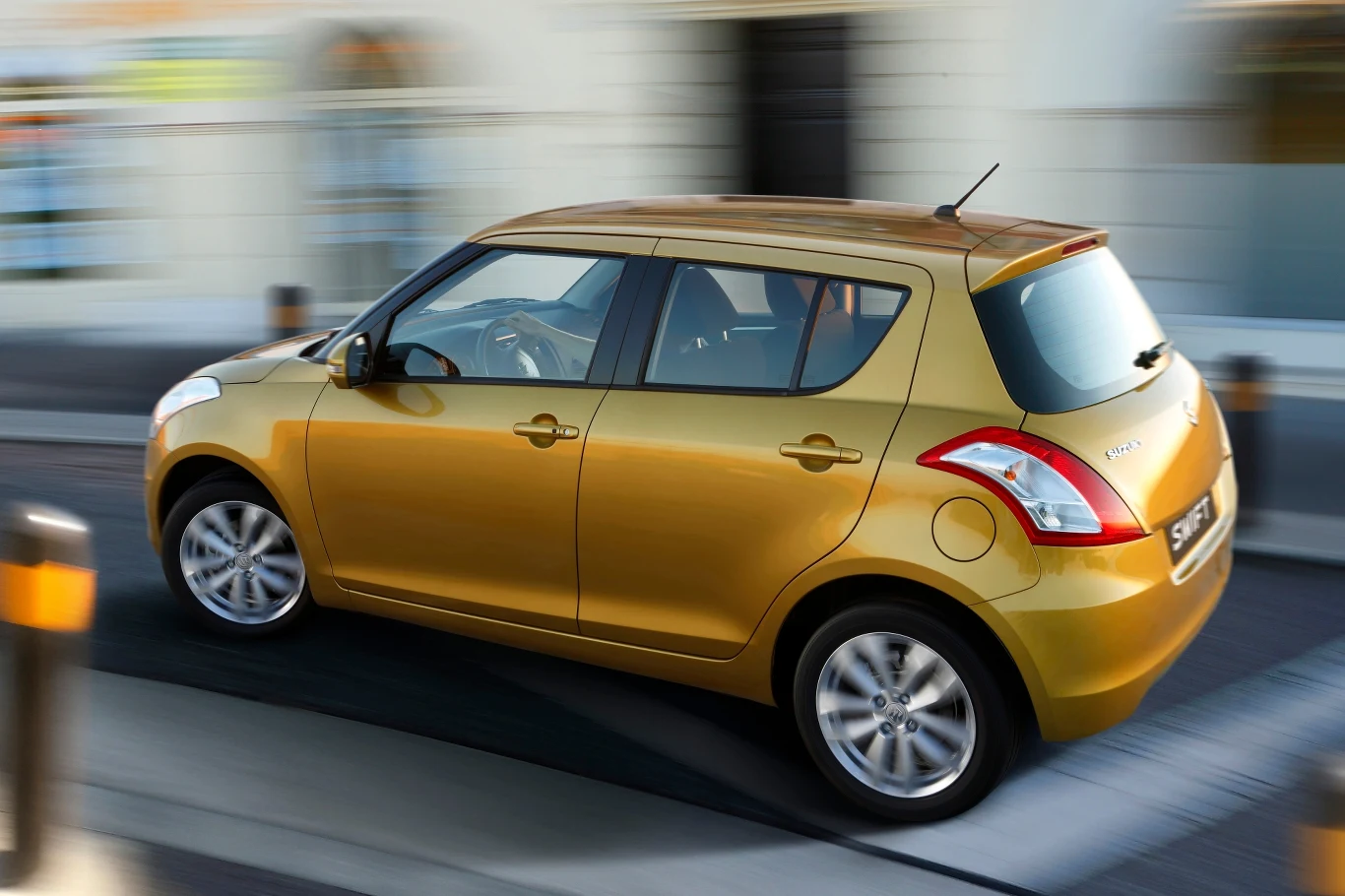 Suzuki Swift Suzuki Swift